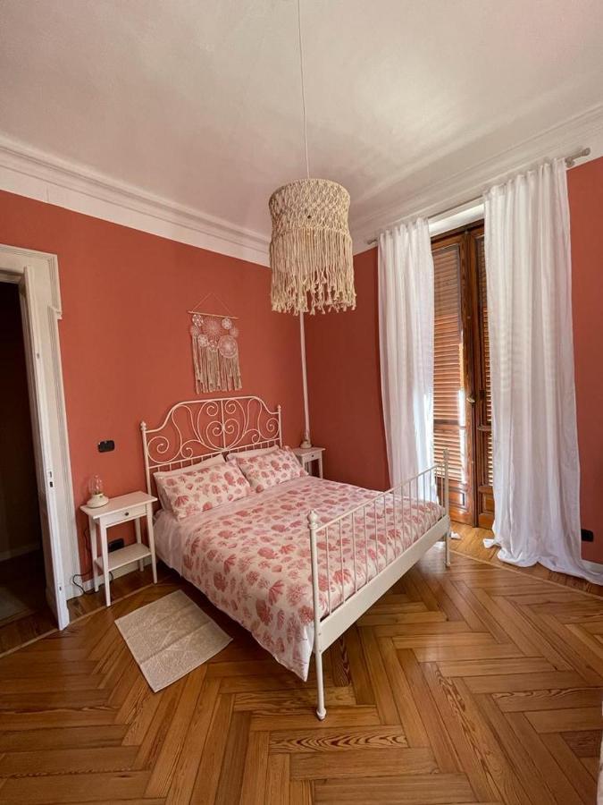 La Petite Maison De La Ville Turín Exterior foto
